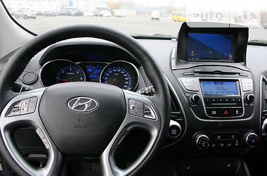 Внедорожник / Кроссовер Hyundai Tucson 2012 в Черкассах