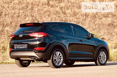 Внедорожник / Кроссовер Hyundai Tucson 2015 в Одессе