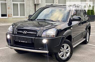 Позашляховик / Кросовер Hyundai Tucson 2012 в 