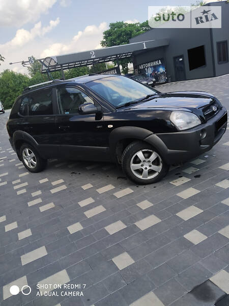 Позашляховик / Кросовер Hyundai Tucson 2005 в Тернополі фото Позашляховик / Кросовер Hyundai Tucson 2005 в Тернополі