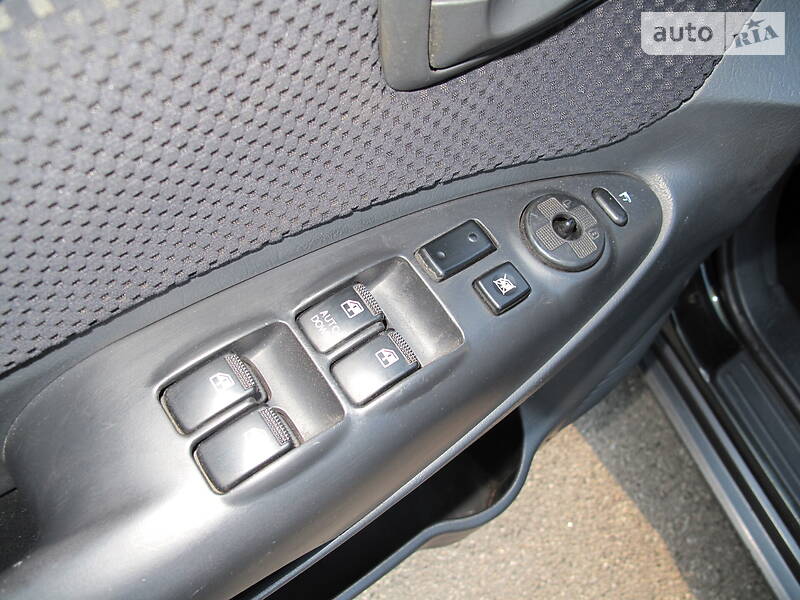 Позашляховик / Кросовер Hyundai Tucson 2008 в Києві