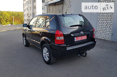 Внедорожник / Кроссовер Hyundai Tucson 2009 в Харькове