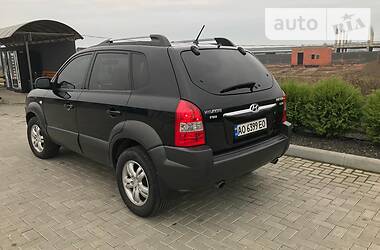 Позашляховик / Кросовер Hyundai Tucson 2007 в Ужгороді