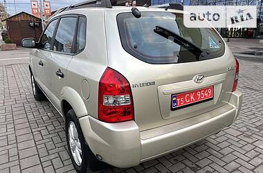 Внедорожник / Кроссовер Hyundai Tucson 2010 в Луцке