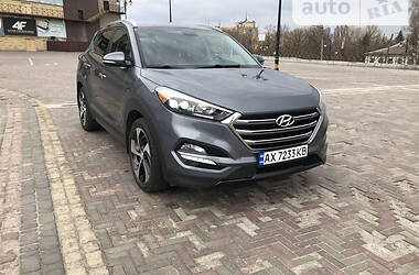 Позашляховик / Кросовер Hyundai Tucson 2015 в Харкові