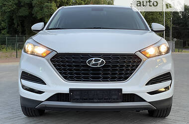 Внедорожник / Кроссовер Hyundai Tucson 2016 в Житомире