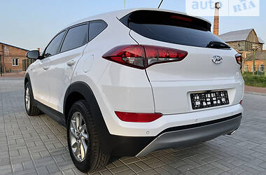 Внедорожник / Кроссовер Hyundai Tucson 2016 в Житомире