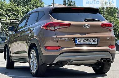 Позашляховик / Кросовер Hyundai Tucson 2015 в Запоріжжі