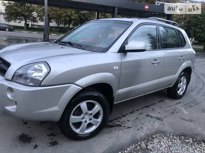 Внедорожник / Кроссовер Hyundai Tucson 2007 в Калуше