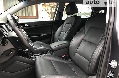 Внедорожник / Кроссовер Hyundai Tucson 2017 в 