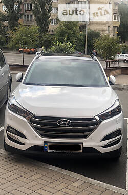 Внедорожник / Кроссовер Hyundai Tucson 2017 в Харькове