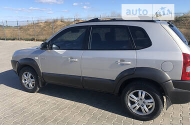 Внедорожник / Кроссовер Hyundai Tucson 2007 в 