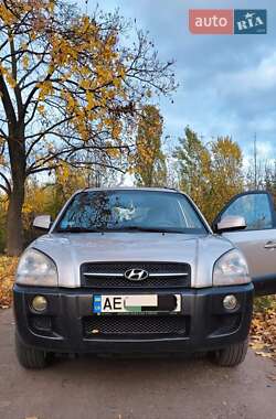 Внедорожник / Кроссовер Hyundai Tucson 2005 в 