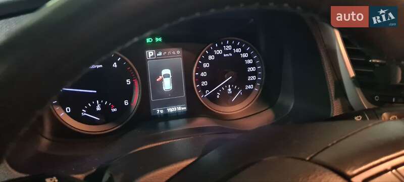 Внедорожник / Кроссовер Hyundai Tucson 2017 в Черновцах