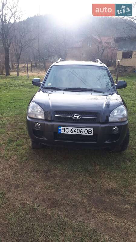 Позашляховик / Кросовер Hyundai Tucson 2006 в 