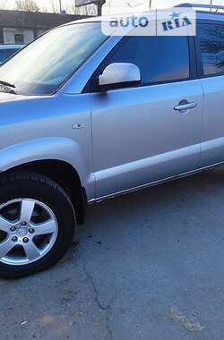 Внедорожник / Кроссовер Hyundai Tucson 2005 в Могилев-Подольске