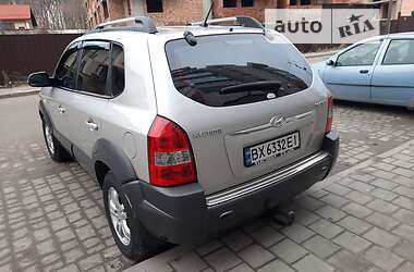 Внедорожник / Кроссовер Hyundai Tucson 2008 в 