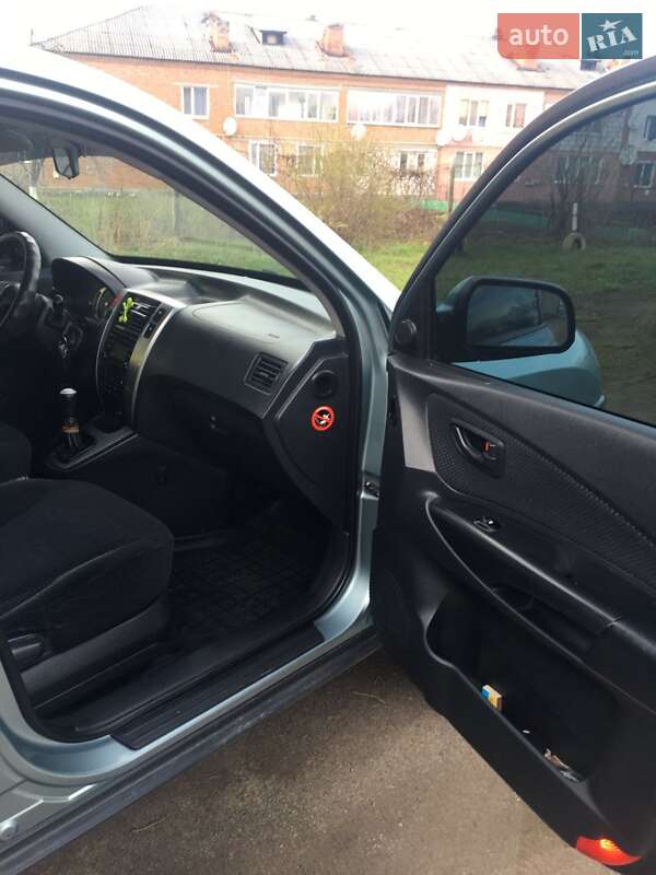 Позашляховик / Кросовер Hyundai Tucson 2010 в Летичіві фото 11 Позашляховик / Кросовер Hyundai Tucson 2010 в Летичіві