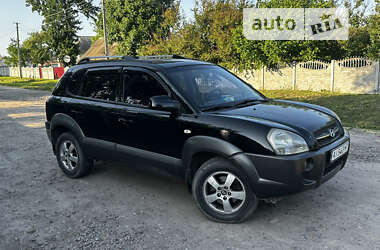 Внедорожник / Кроссовер Hyundai Tucson 2008 в 