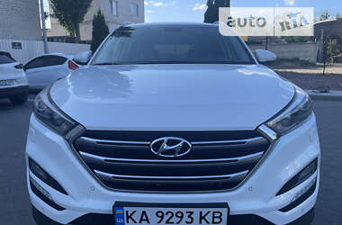 Внедорожник / Кроссовер Hyundai Tucson 2017 в 