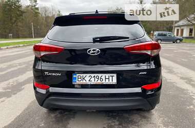 Позашляховик / Кросовер Hyundai Tucson 2016 в Рівному