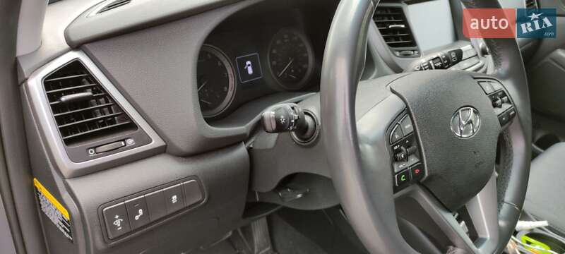 Внедорожник / Кроссовер Hyundai Tucson 2018 в Киеве фото 15 Внедорожник / Кроссовер Hyundai Tucson 2018 в Киеве