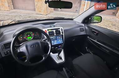 Внедорожник / Кроссовер Hyundai Tucson 2008 в 