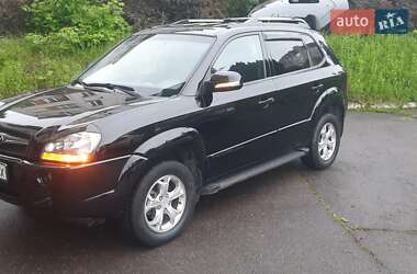 Внедорожник / Кроссовер Hyundai Tucson 2008 в 