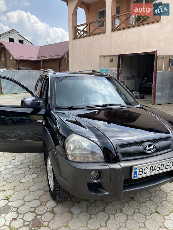 Позашляховик / Кросовер Hyundai Tucson 2006 в Самборі фото 6 Позашляховик / Кросовер Hyundai Tucson 2006 в Самборі