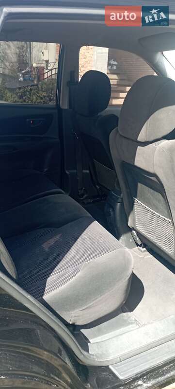 Позашляховик / Кросовер Hyundai Tucson 2009 в Тлумачі