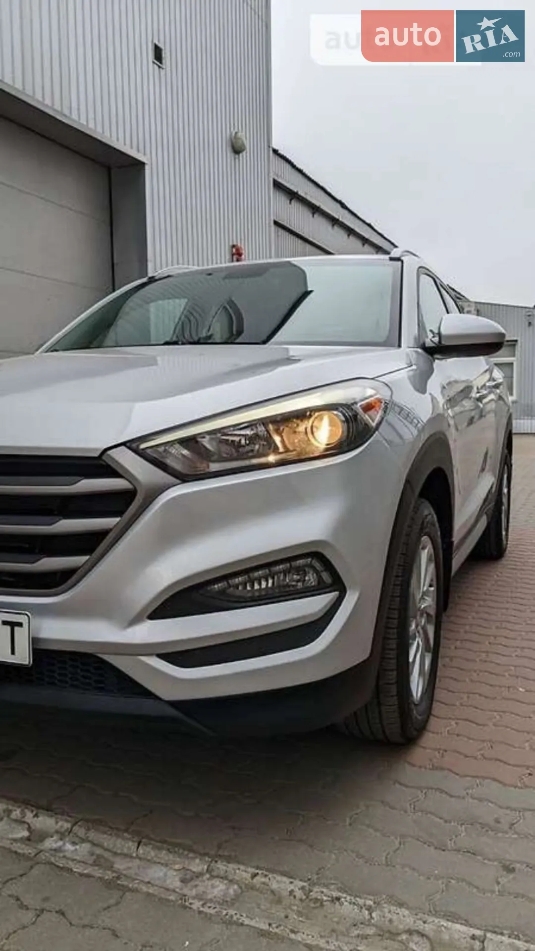 Hyundai Tucson 2017 VIN KM8J3CA42HU442065 фото оголошення 8 з 27