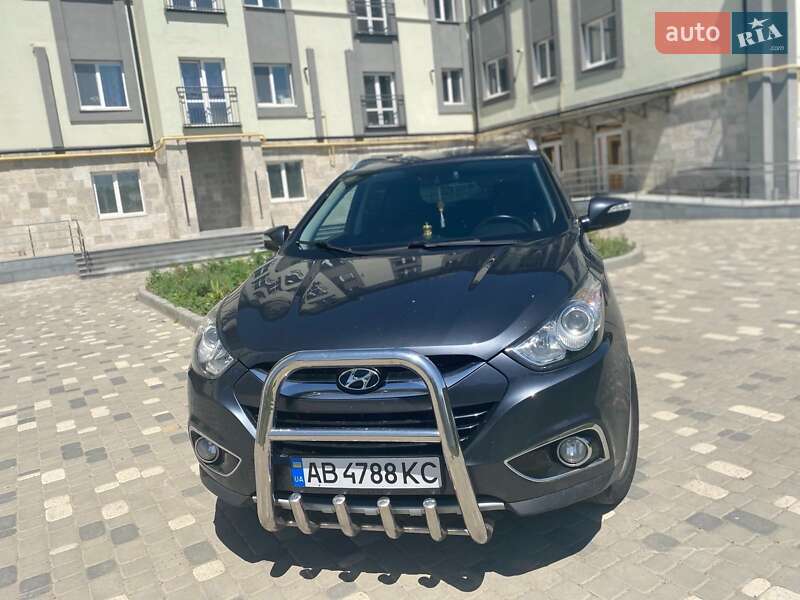 Позашляховик / Кросовер Hyundai Tucson 2010 в Гайсину