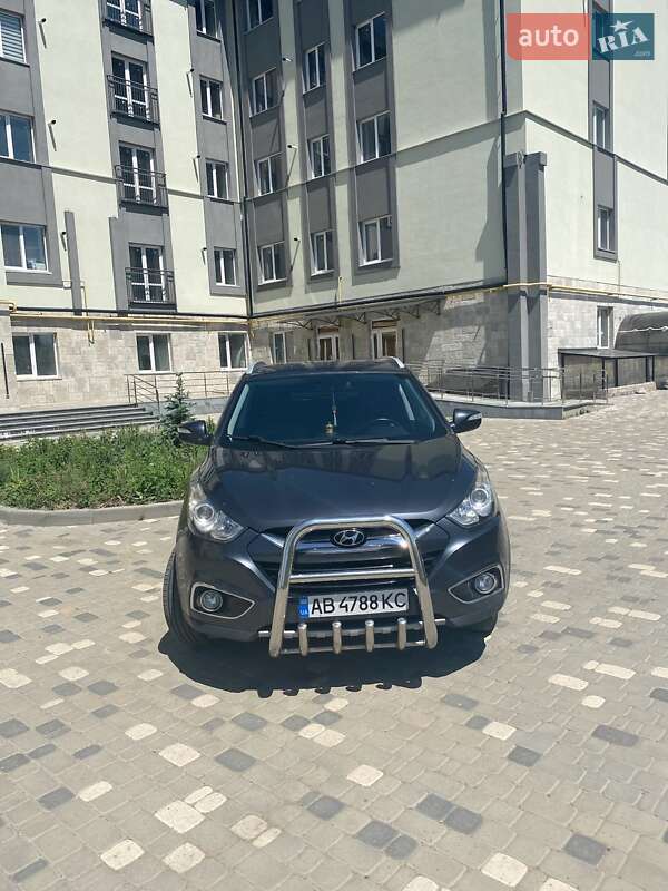 Позашляховик / Кросовер Hyundai Tucson 2010 в Гайсину
