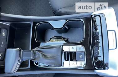 Внедорожник / Кроссовер Hyundai Tucson 2022 в 
