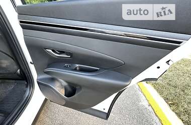 Внедорожник / Кроссовер Hyundai Tucson 2022 в 