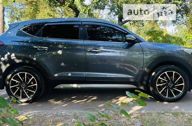 Позашляховик / Кросовер Hyundai Tucson 2018 в Києві