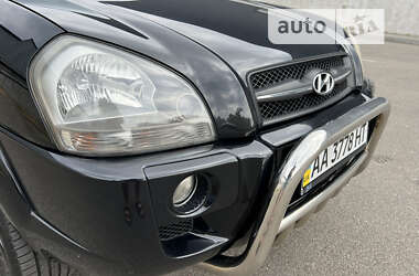 Внедорожник / Кроссовер Hyundai Tucson 2008 в 