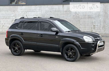 Внедорожник / Кроссовер Hyundai Tucson 2008 в 