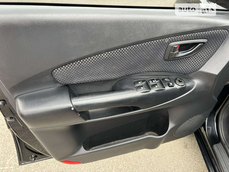 Внедорожник / Кроссовер Hyundai Tucson 2008 в Киеве