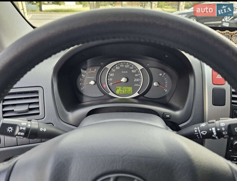 Позашляховик / Кросовер Hyundai Tucson 2009 в Коломиї фото 17 Позашляховик / Кросовер Hyundai Tucson 2009 в Коломиї