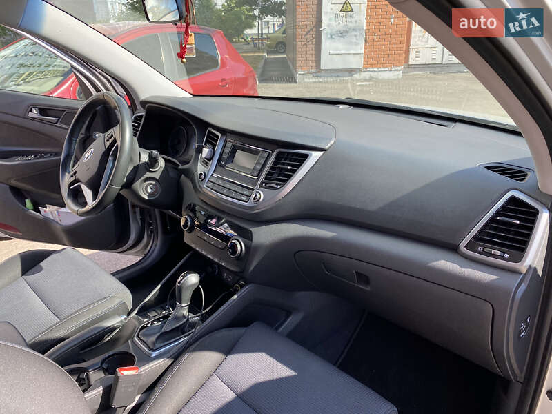 Позашляховик / Кросовер Hyundai Tucson 2018 в Києві фото 8 Позашляховик / Кросовер Hyundai Tucson 2018 в Києві