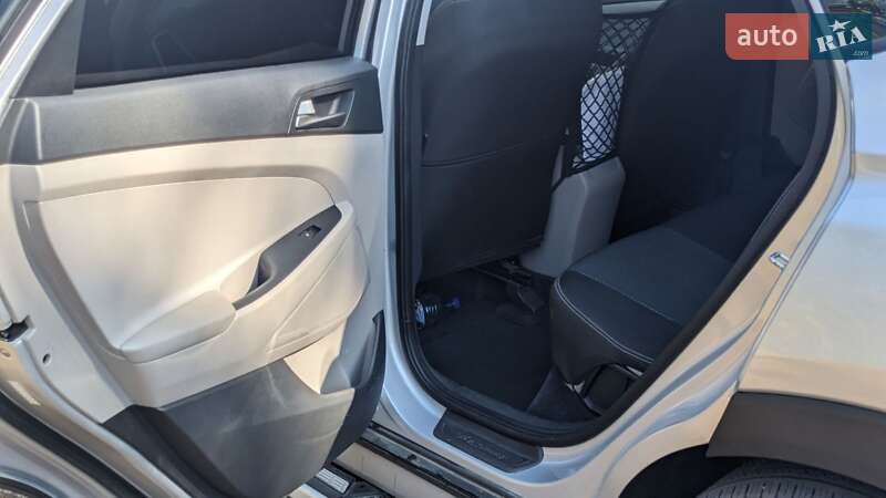 Позашляховик / Кросовер Hyundai Tucson 2017 в Чернігові