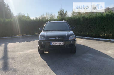 Внедорожник / Кроссовер Hyundai Tucson 2008 в 