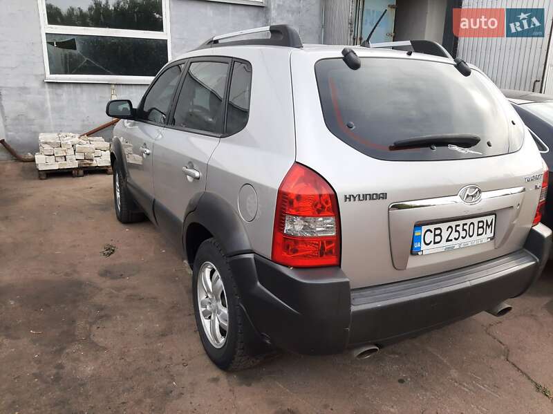 Позашляховик / Кросовер Hyundai Tucson 2006 в Чернігові