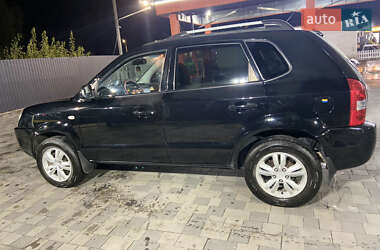 Внедорожник / Кроссовер Hyundai Tucson 2009 в 