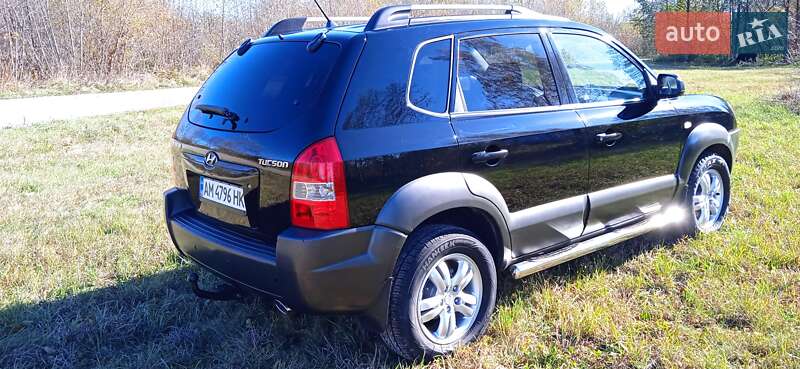 Позашляховик / Кросовер Hyundai Tucson 2007 в Білогір'ї