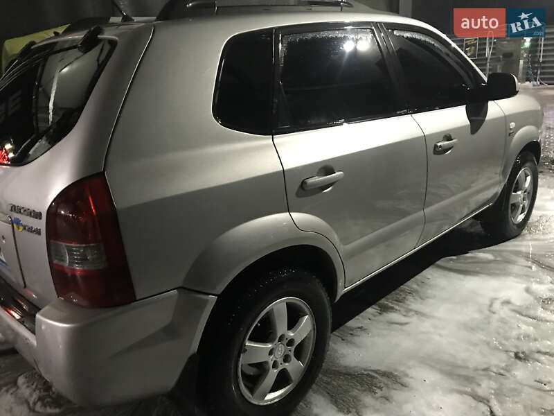 Внедорожник / Кроссовер Hyundai Tucson 2005 в Ковеле