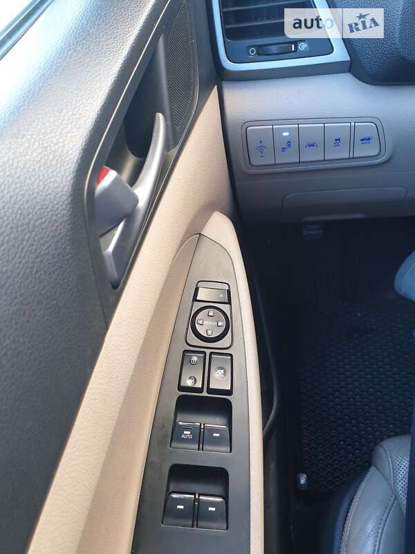 Позашляховик / Кросовер Hyundai Tucson 2016 в Києві фото 6 Позашляховик / Кросовер Hyundai Tucson 2016 в Києві