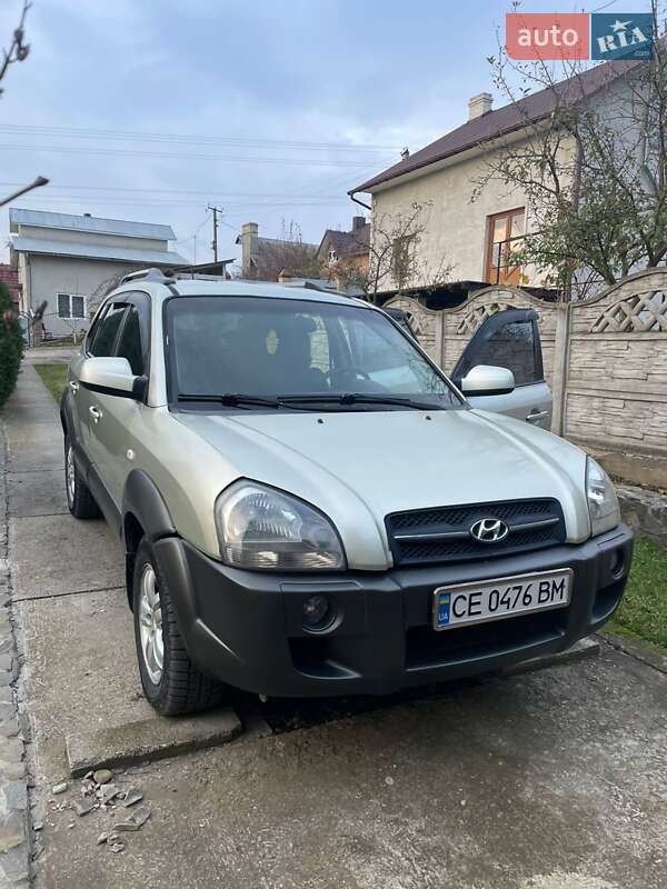 Купе Hyundai Tucson 2007 в Черновцах