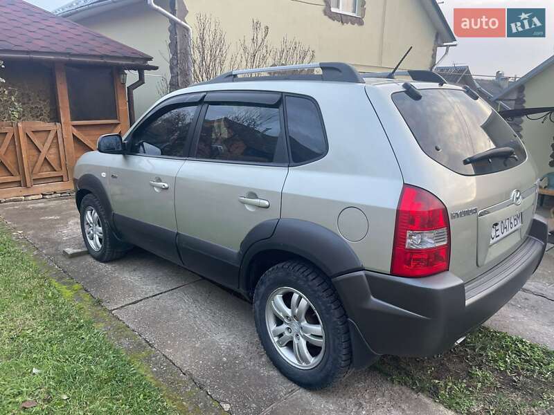 Купе Hyundai Tucson 2007 в Черновцах